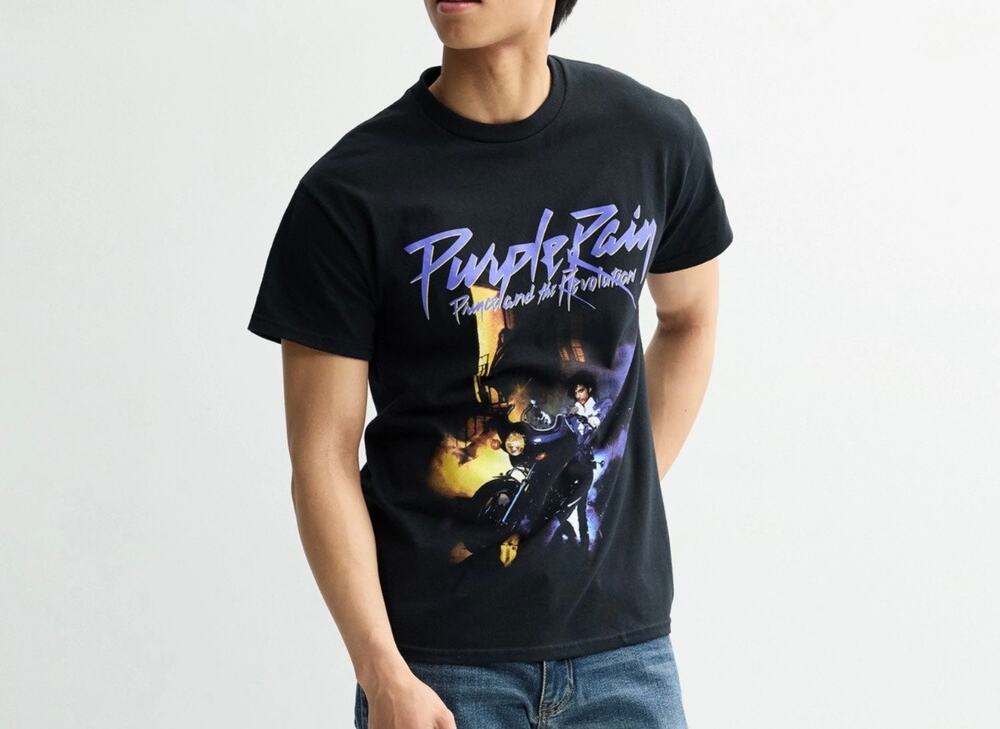 The Prince State Official and Aprove Prince Purple Rain Graphic Black T-Shirt XL